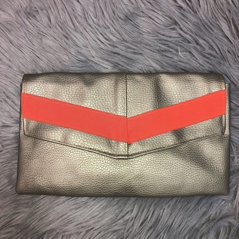 𝅺rachel Elise Clutch Bag